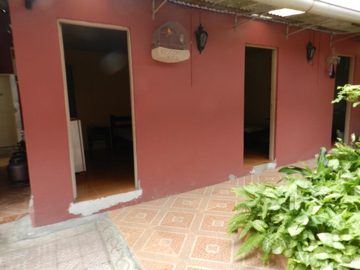 Appartamento Morada Do Estudante Pelotas Esterno foto